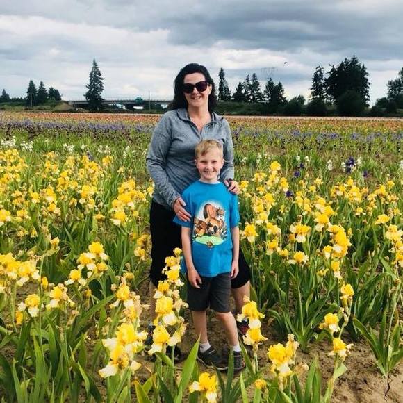 Meet your Posher, Kris - Picture 1 of 1